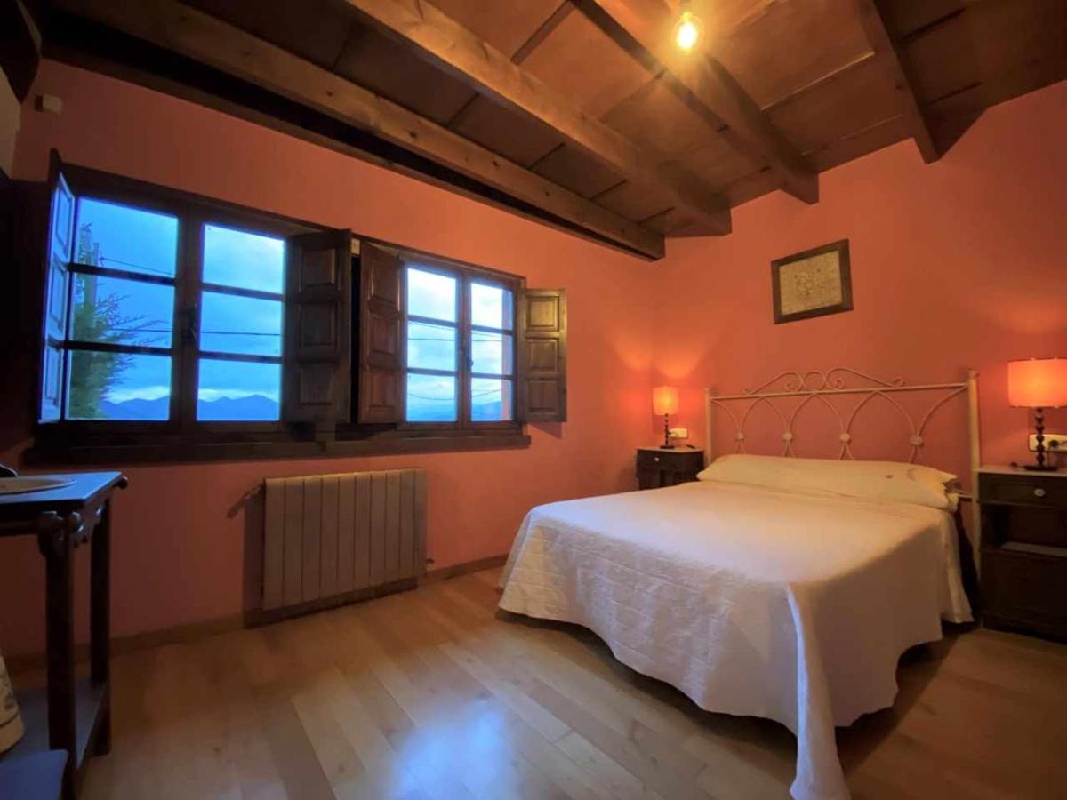 Vivienda Vacacional La Vara อาร์ริออนดาส ภายนอก รูปภาพ