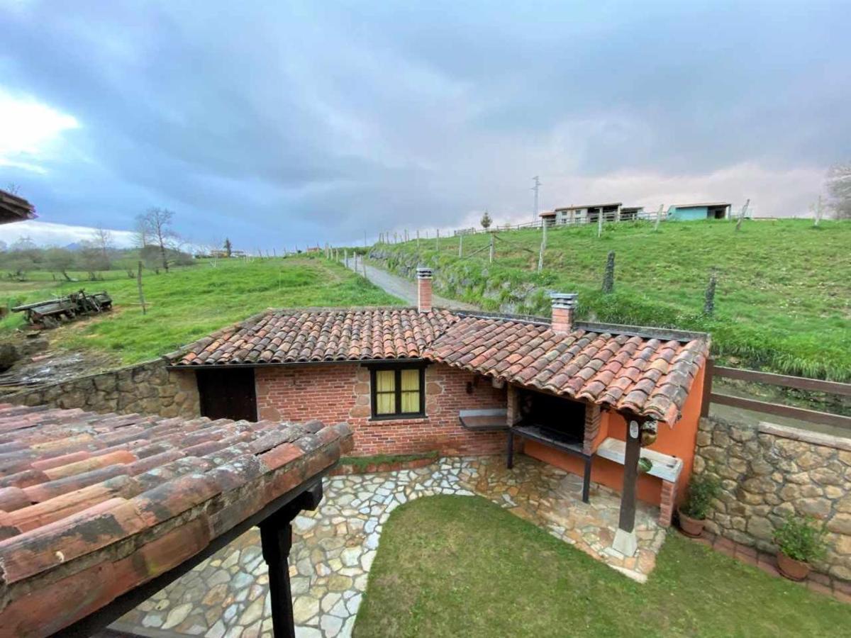Vivienda Vacacional La Vara อาร์ริออนดาส ภายนอก รูปภาพ