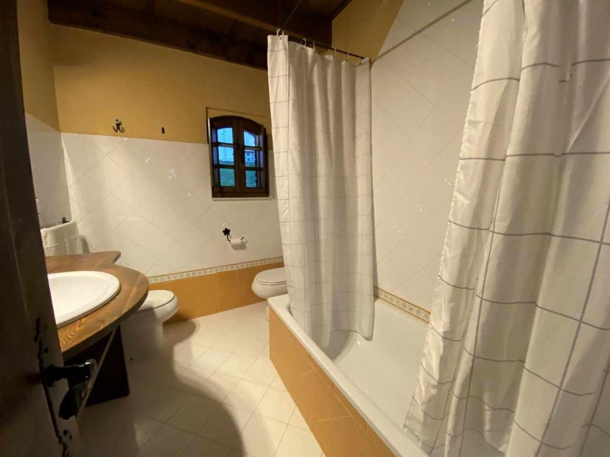 Vivienda Vacacional La Vara อาร์ริออนดาส ภายนอก รูปภาพ