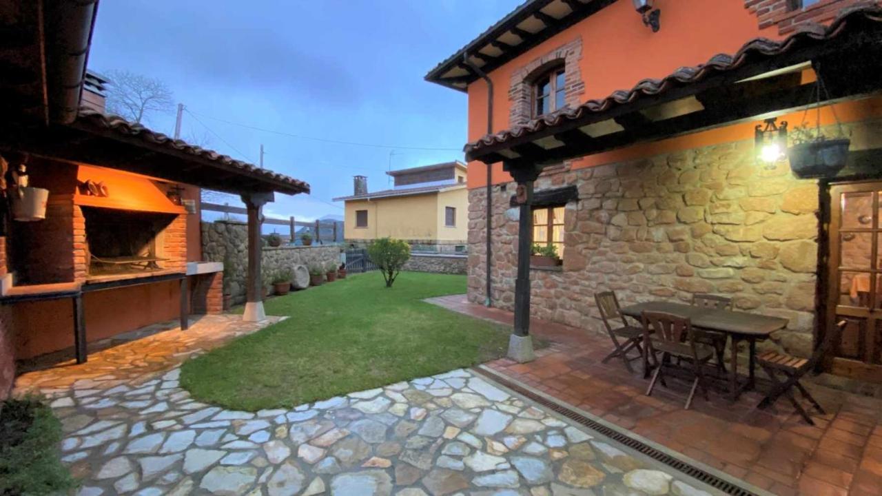 Vivienda Vacacional La Vara อาร์ริออนดาส ภายนอก รูปภาพ