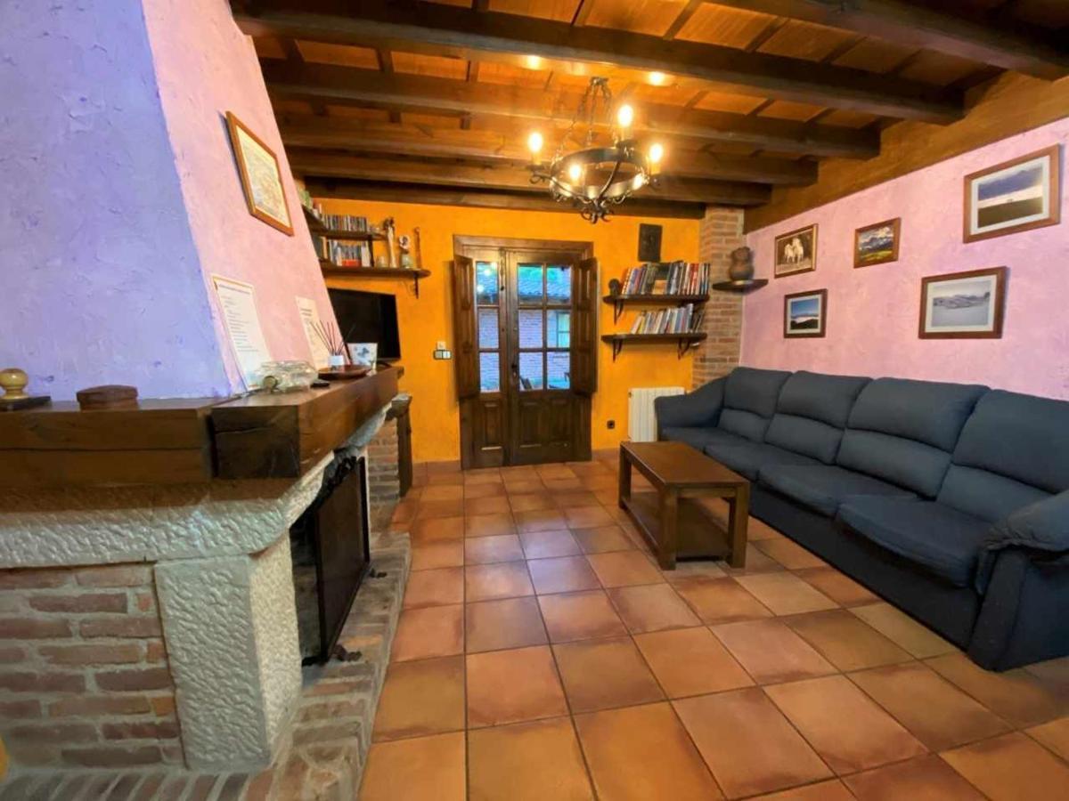 Vivienda Vacacional La Vara อาร์ริออนดาส ภายนอก รูปภาพ